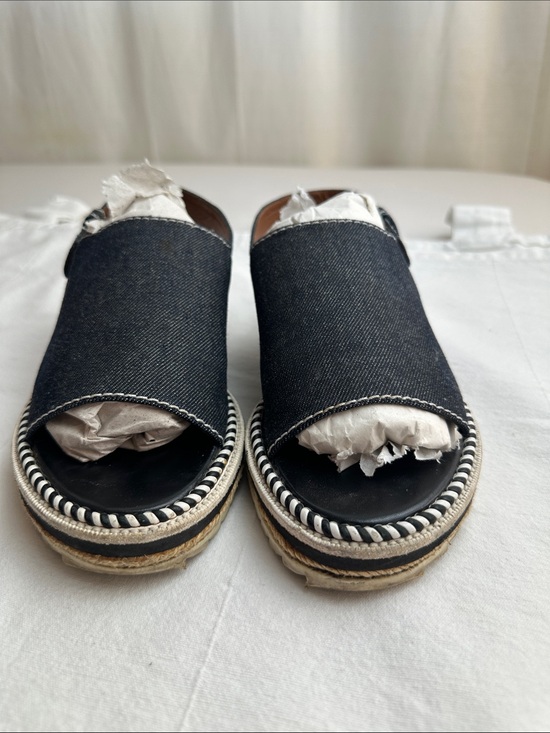 Givenchy Shoes - Givenchy Black and White Ribbed Rubber Sole Slide